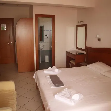 Liberty Apart Otel Chrysi Ammoudia